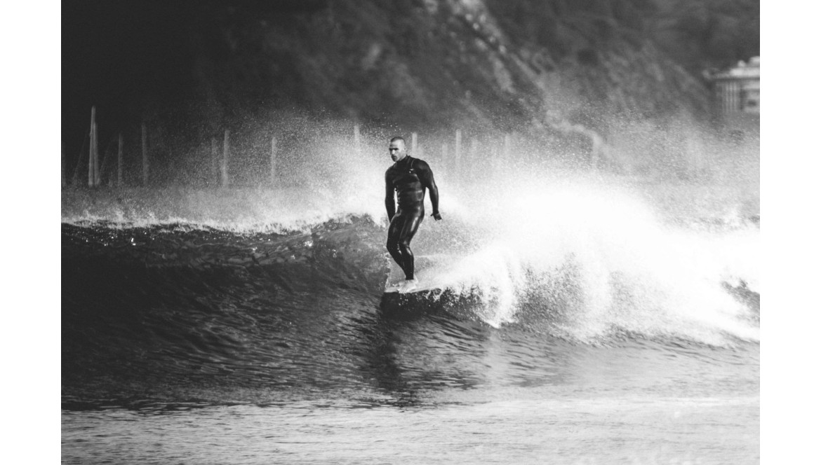 Eder Corres, su paso por el Single Fin VIII ,y su pasión por el Longboard